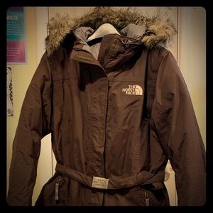 Northface brown 550 coat.